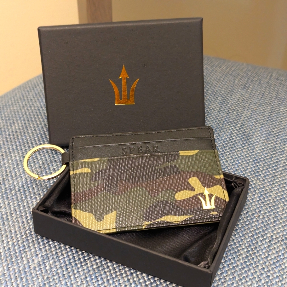 New Spear Brands Card Holder with Key Ring